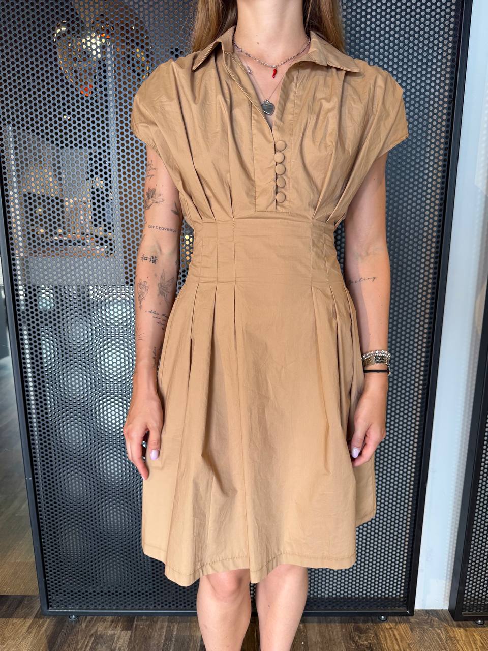 Rebeka Ross Abito Donna 125BAB193 Sabbia, Collo Camicia