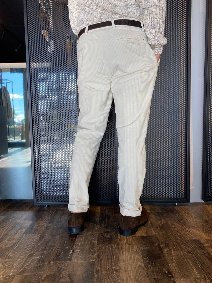 OUTFIT OF1F2W4P010 Off White Corduroy Pants