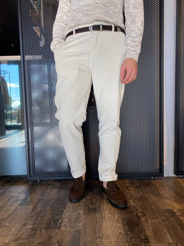 OUTFIT OF1F2W4P010 Off White Corduroy Pants