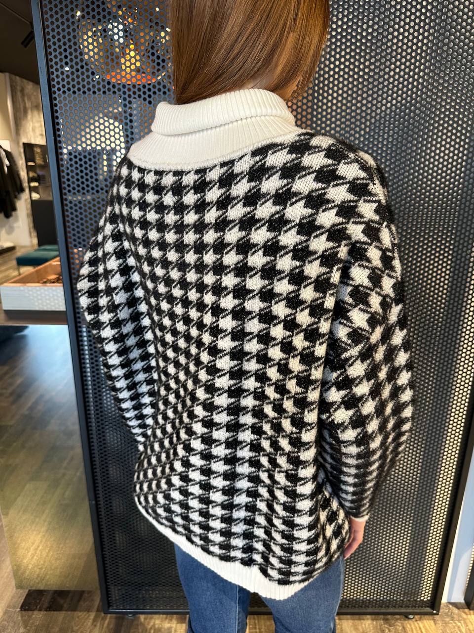 White Wise Houndstooth Turtleneck Sweater Over WW19141