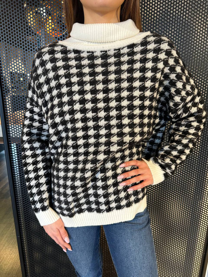 White Wise Houndstooth Turtleneck Sweater Over WW19141